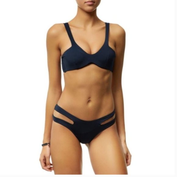 NWT Agent Provocateur Navy Pia Bikini Set size 6 and 36C liner still attached - Picture 16 of 16